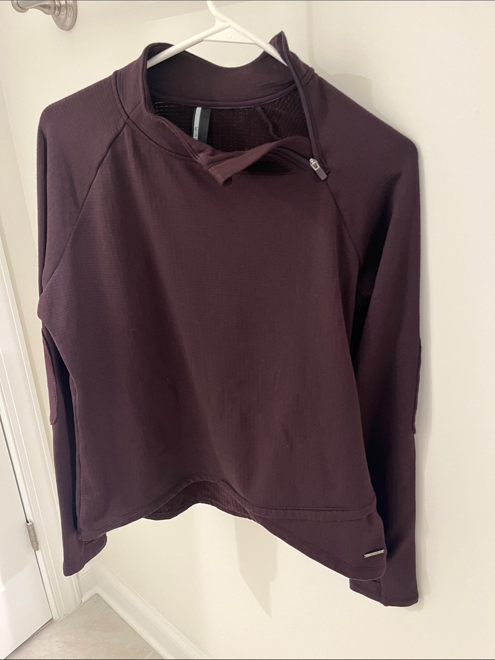 Mondetta Women's Zip-Neck Waffled Pullover in Deep Plum